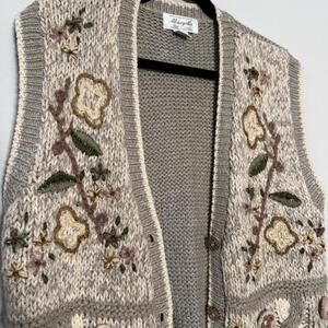 Brown and cream vintage floral embroidered sweater vest